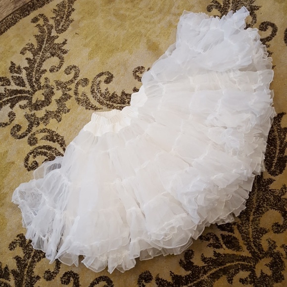🎃 NWOT sz M thick 50's Petticoat - Picture 3 of 7